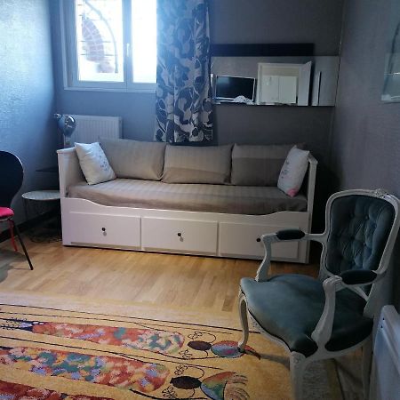 Charmant Appartement 10Mn Rouen Franqueville-Saint-Pierre Exterior foto